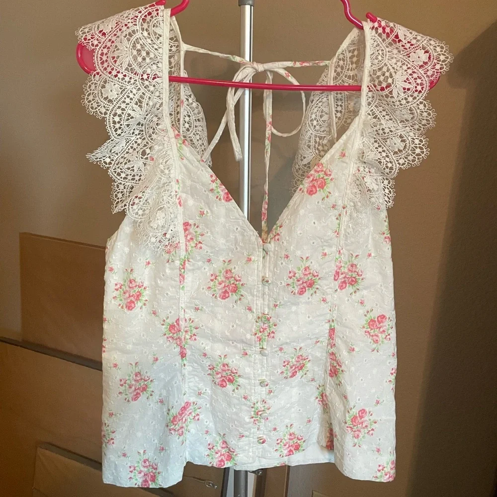 Floral Lace Trim Top - Picture 1 of 3